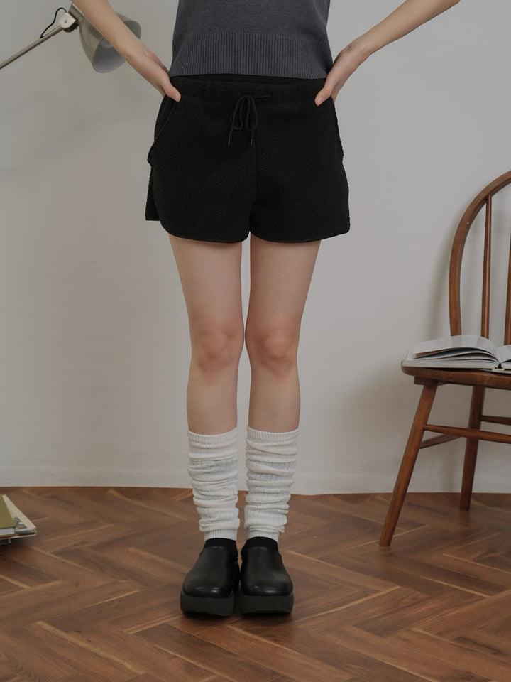 fleece short pants【 1/15 発売 】