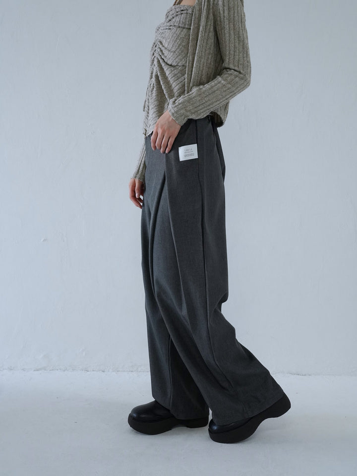 【 10月上旬発送予定 】pleated wide leg trousers