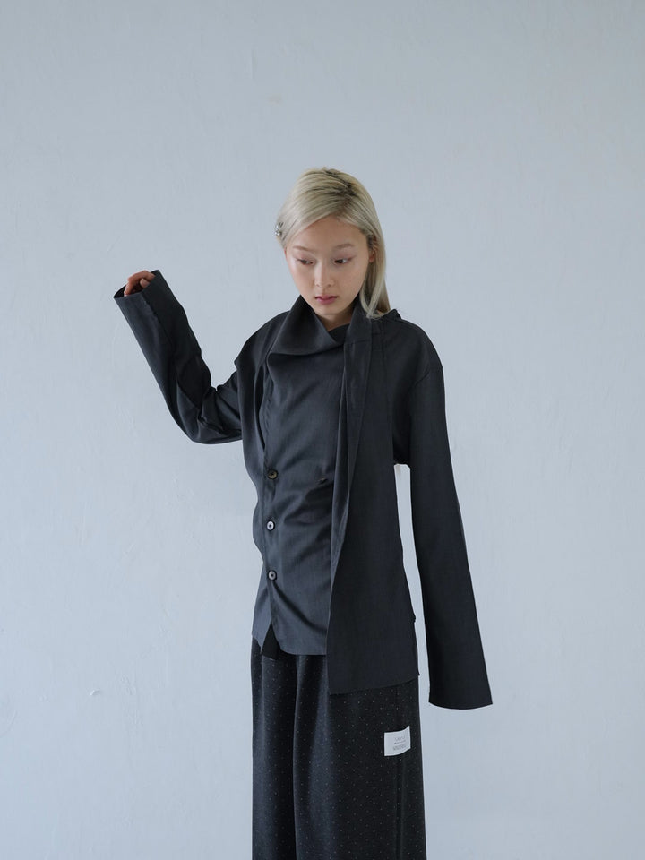 【 10月上旬発送予定 】drape neck asymmetric blouse