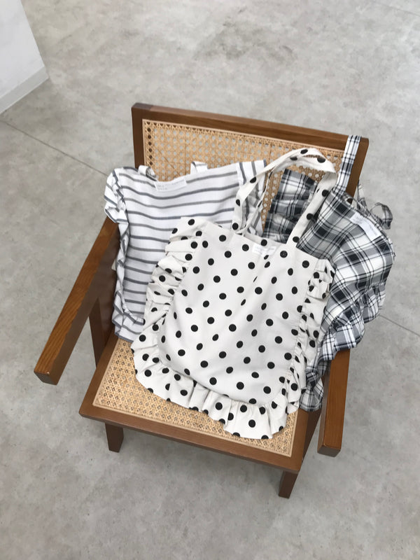 frill tote bag