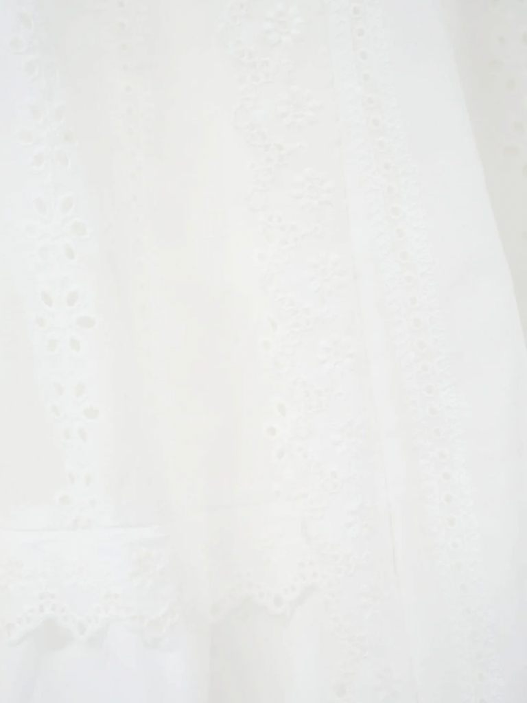 lace tiered long skirt