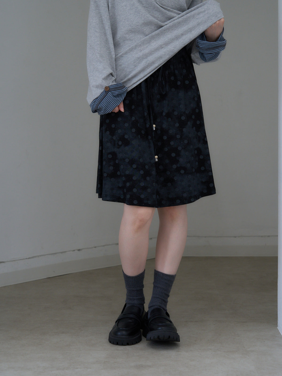 dot  line skirt