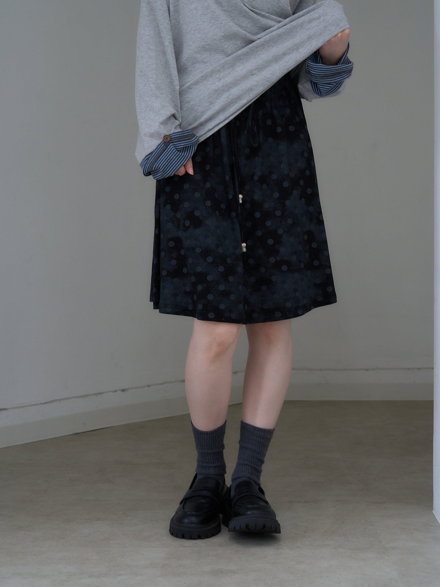 dot  line skirt