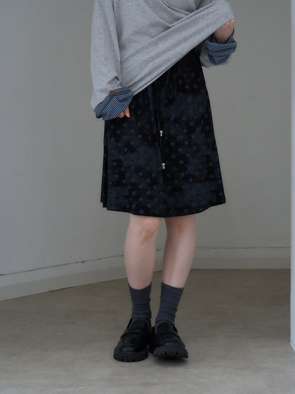 dot  line skirt