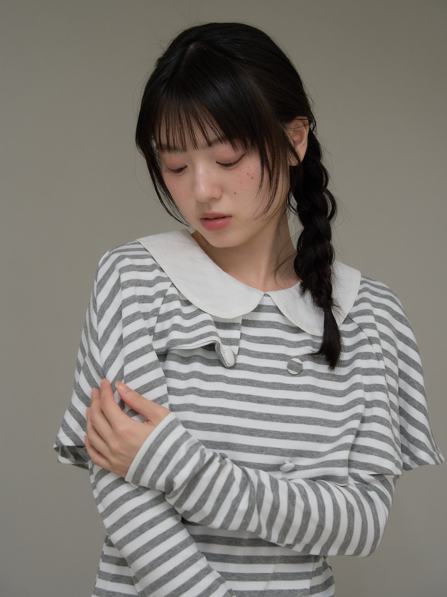 border doll collar cape sleeve top