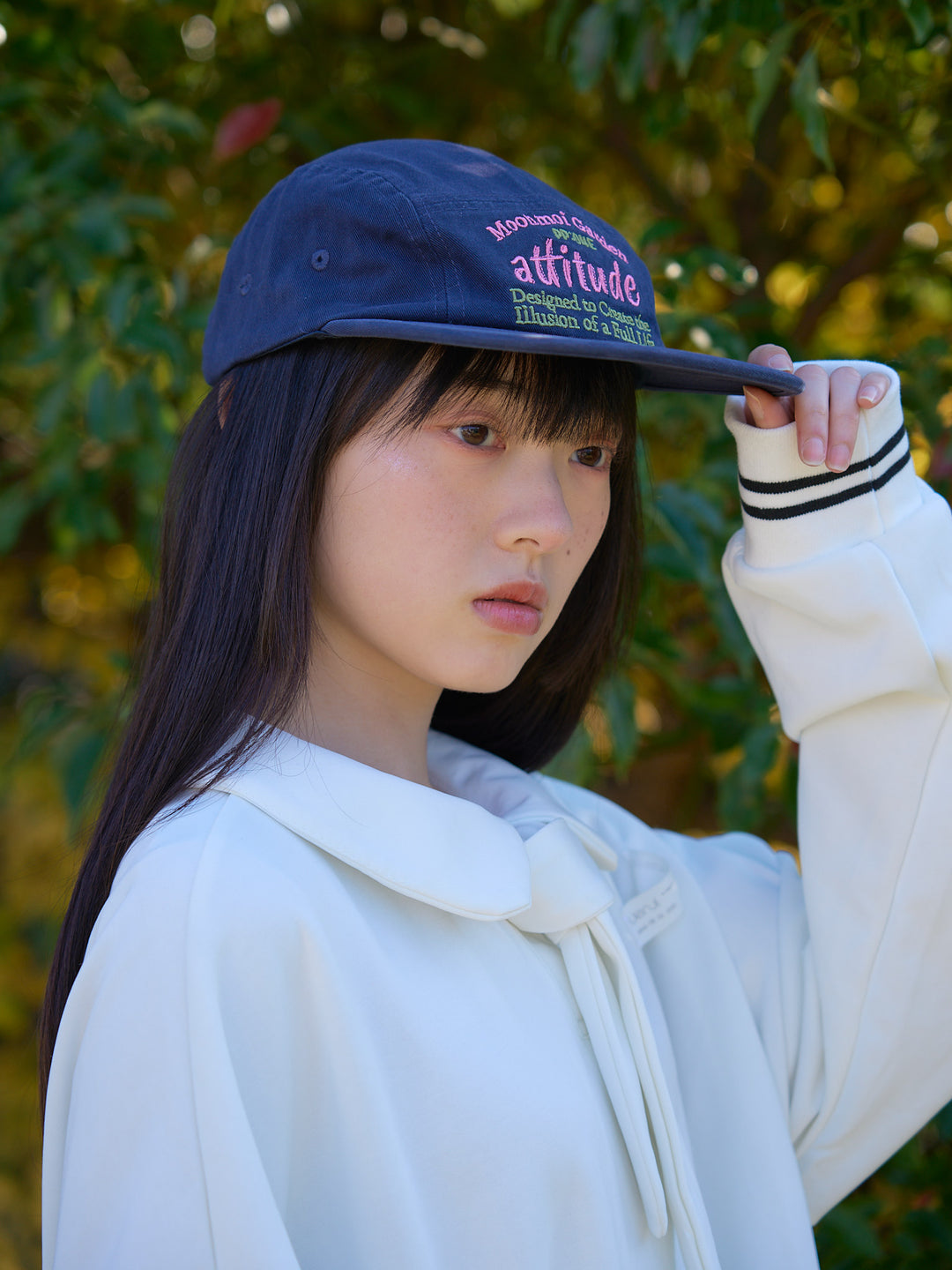 logo embroidered cap