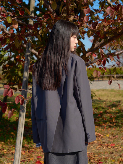 diagonal back slit jacket