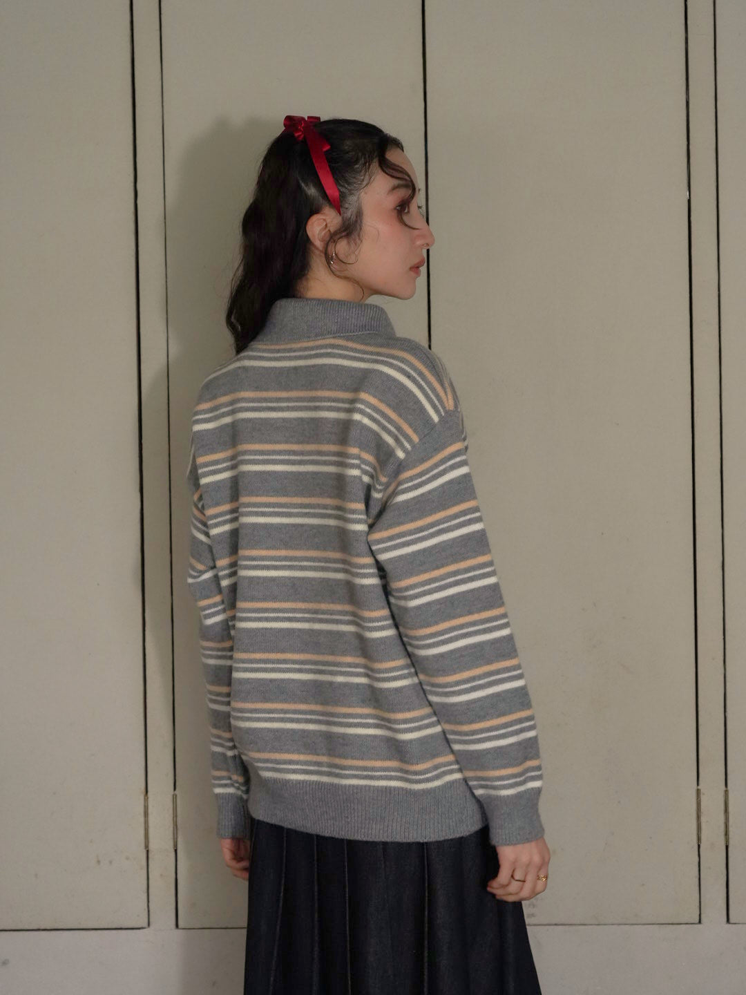 retro stripe collar knit