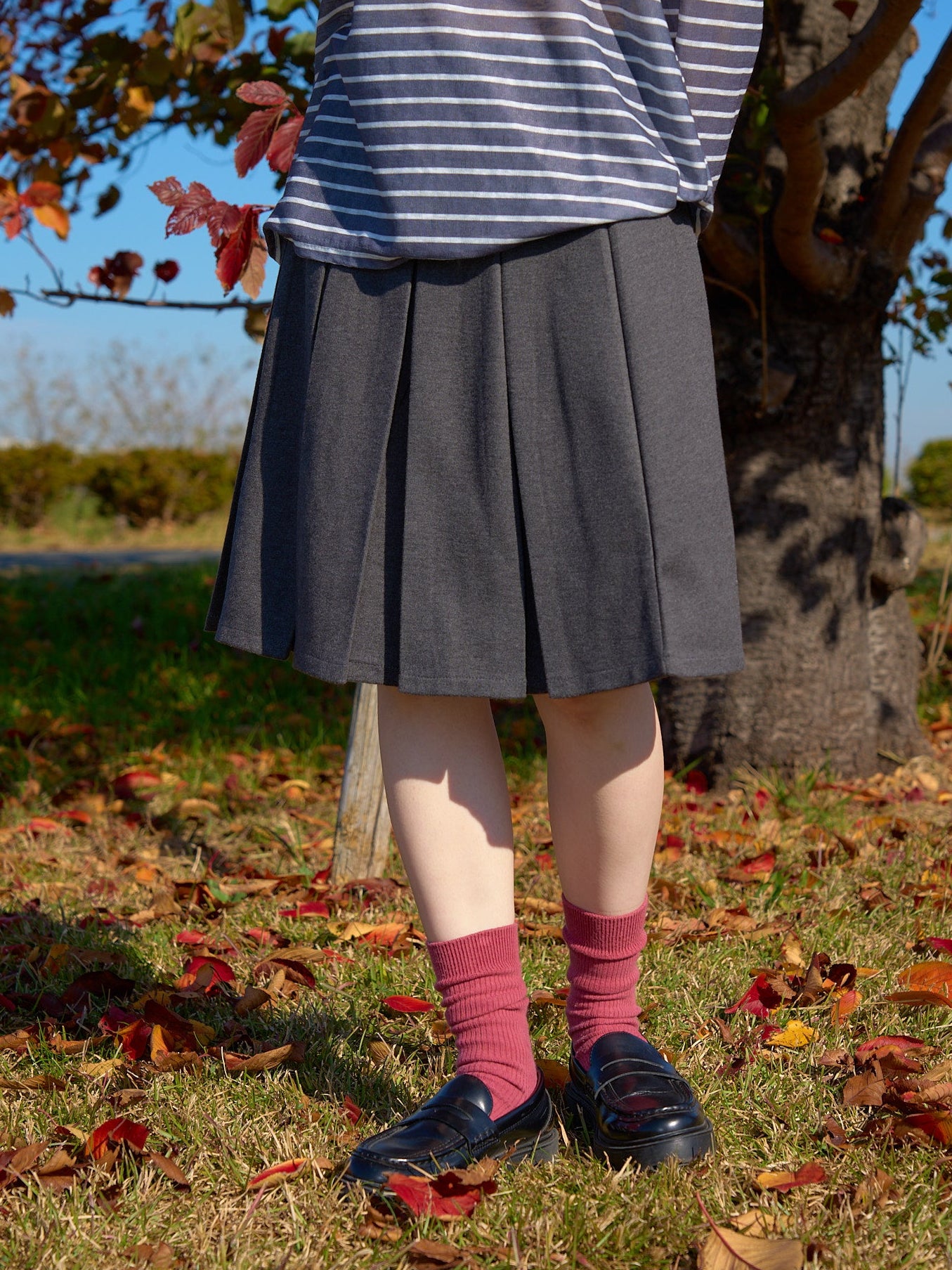 classic midi pleated skirt