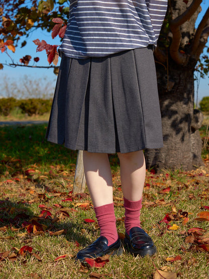 classic midi pleated skirt