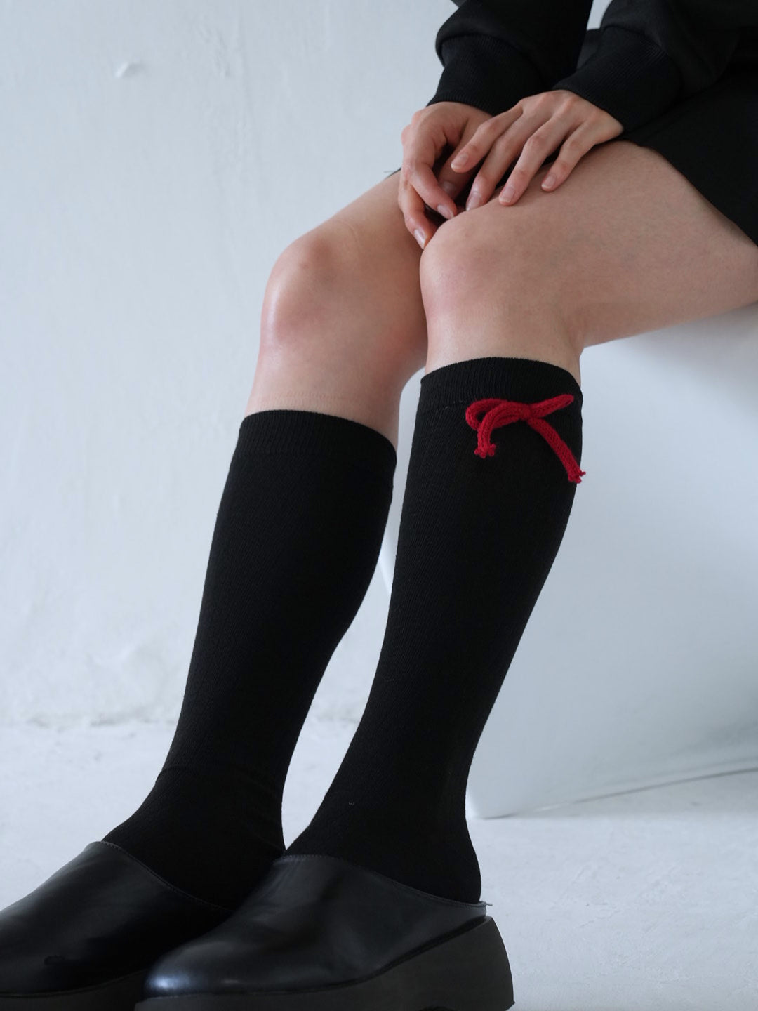 【 10月上旬発送予定 】knee-high ribbon socks