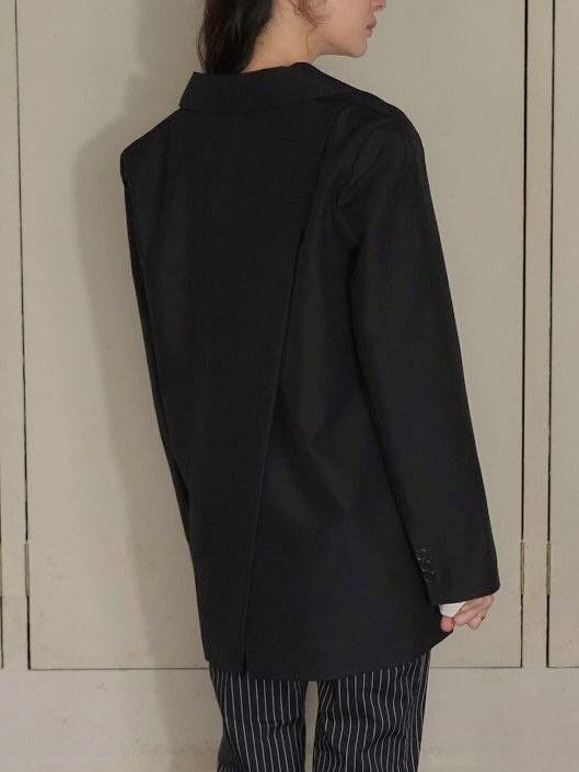 diagonal back slit jacket