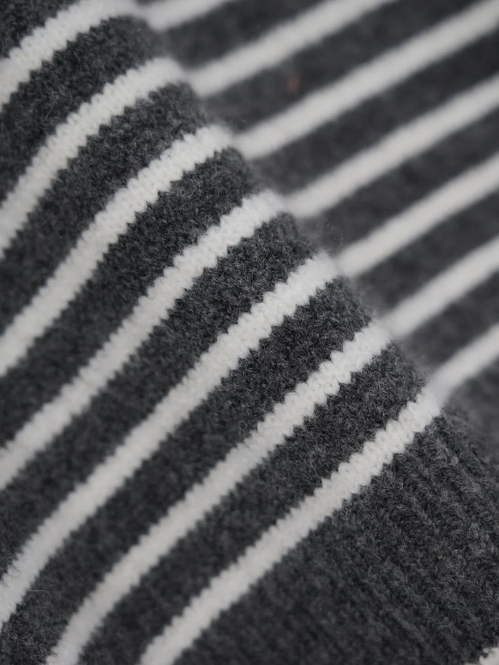 border knit top scarf set