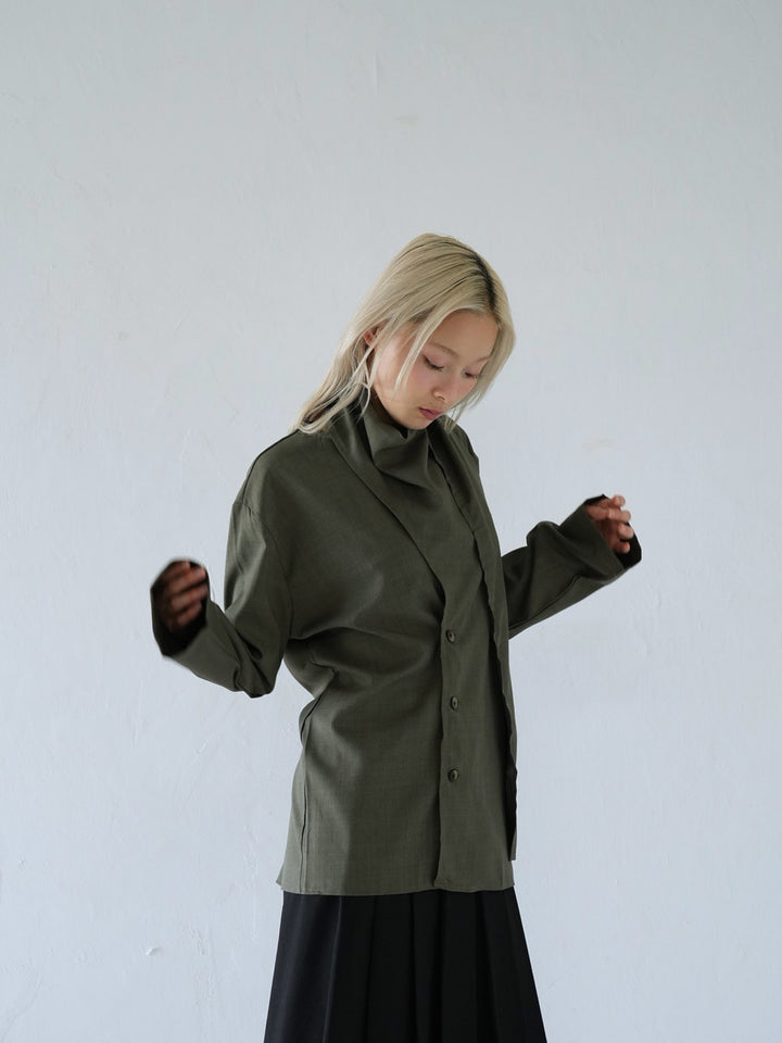 【 10月上旬発送予定 】drape neck asymmetric blouse