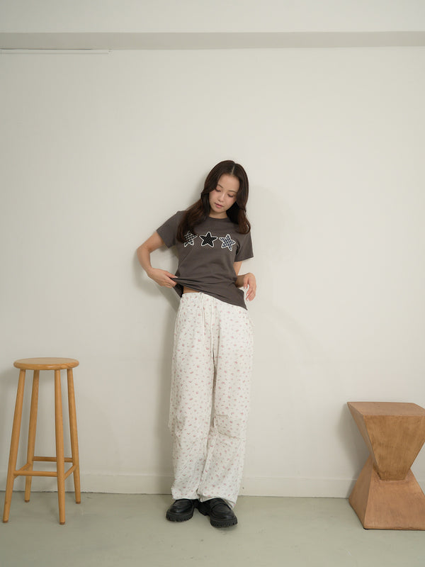 star patch tee