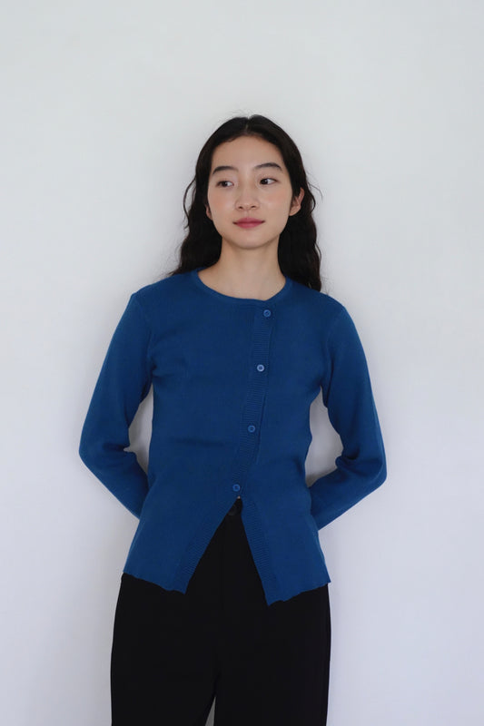 diagonal button knit cardigan