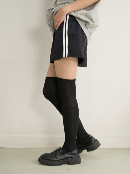 line short pants