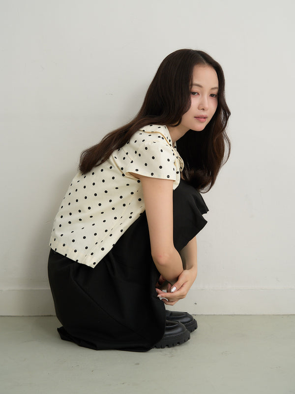dot button blouse