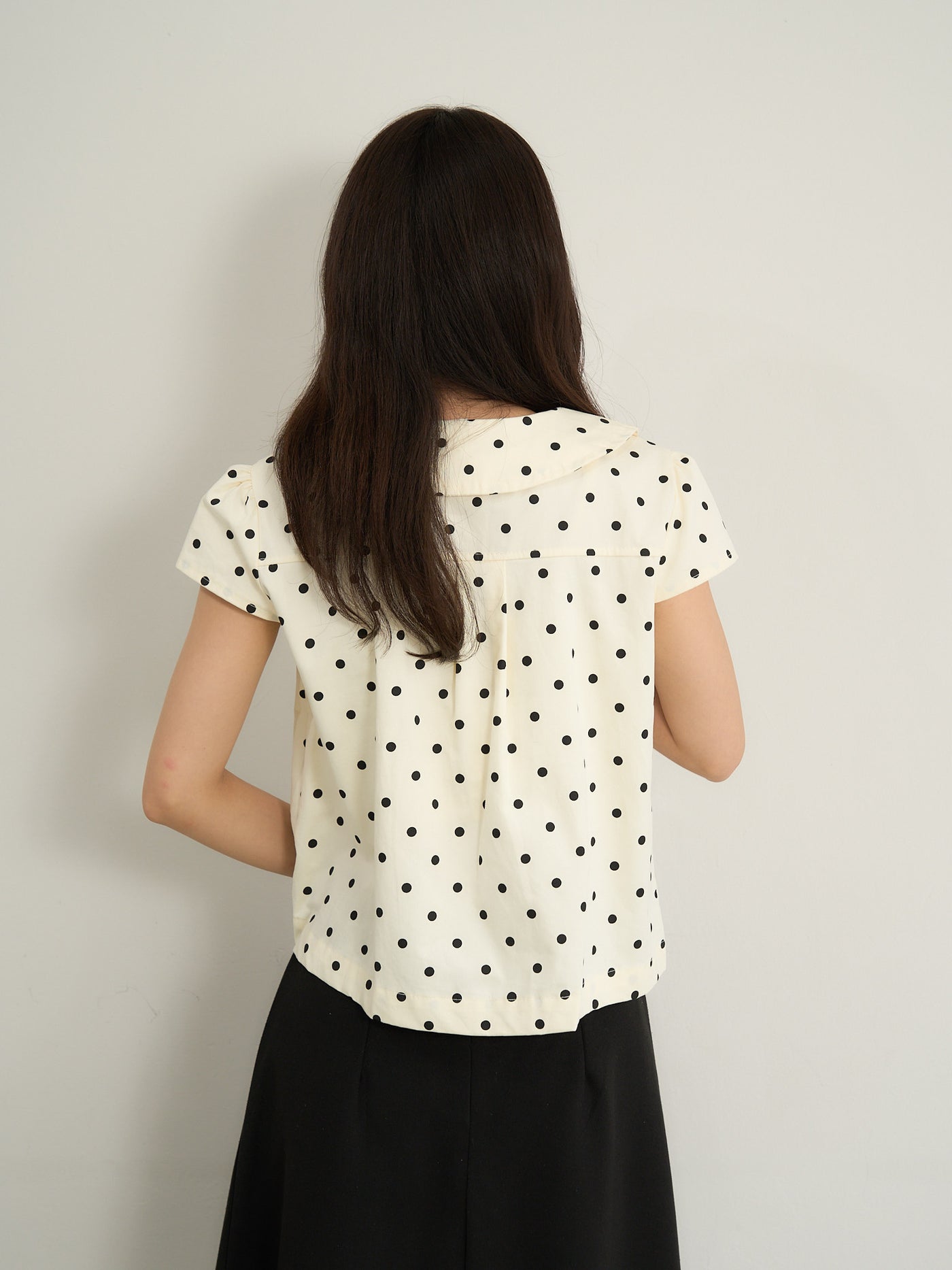 dot button blouse