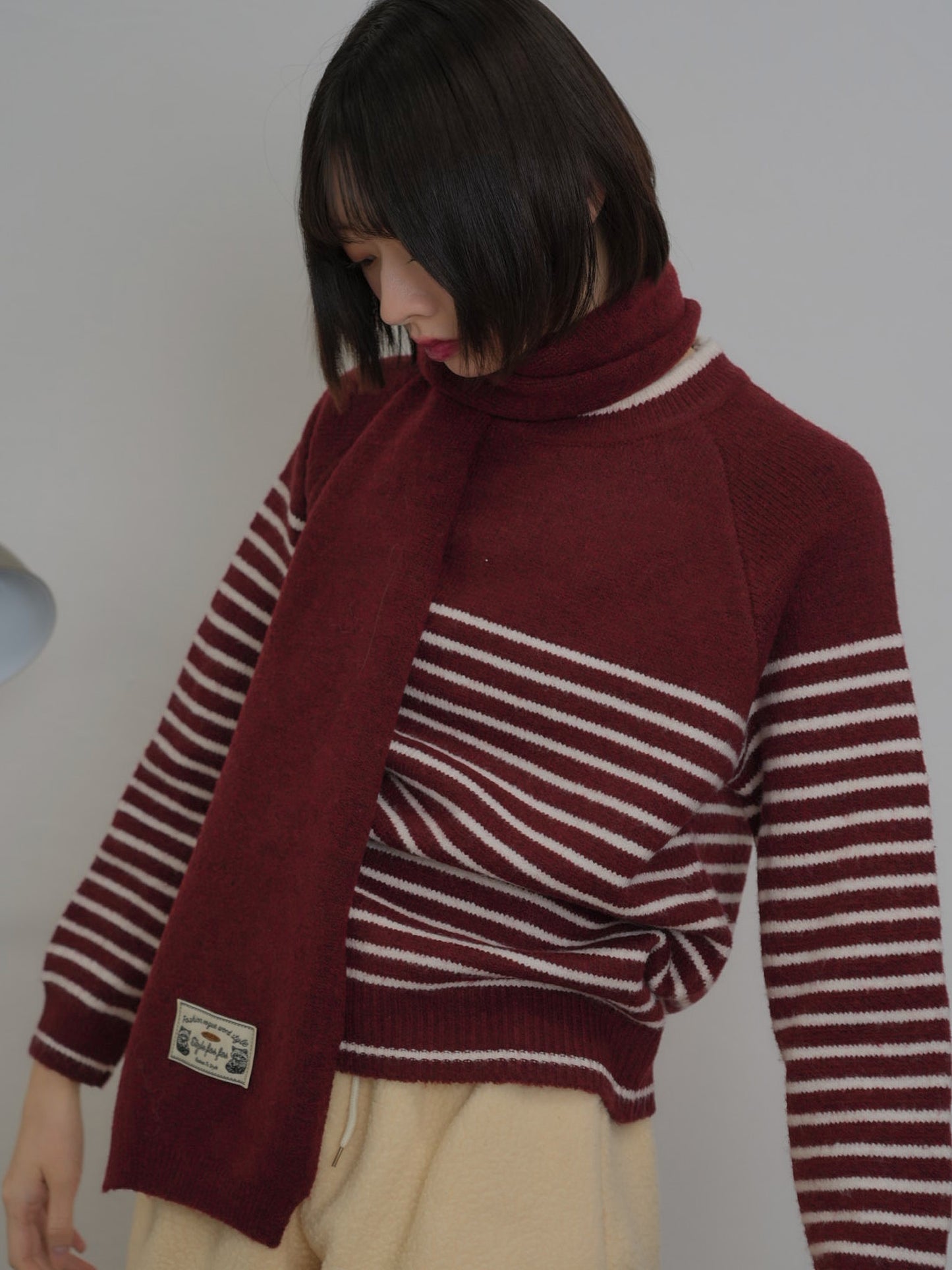 border knit top scarf set