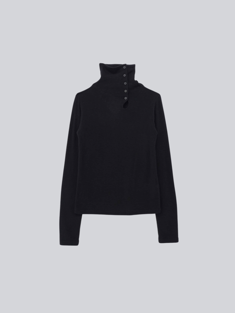 button high neck knit