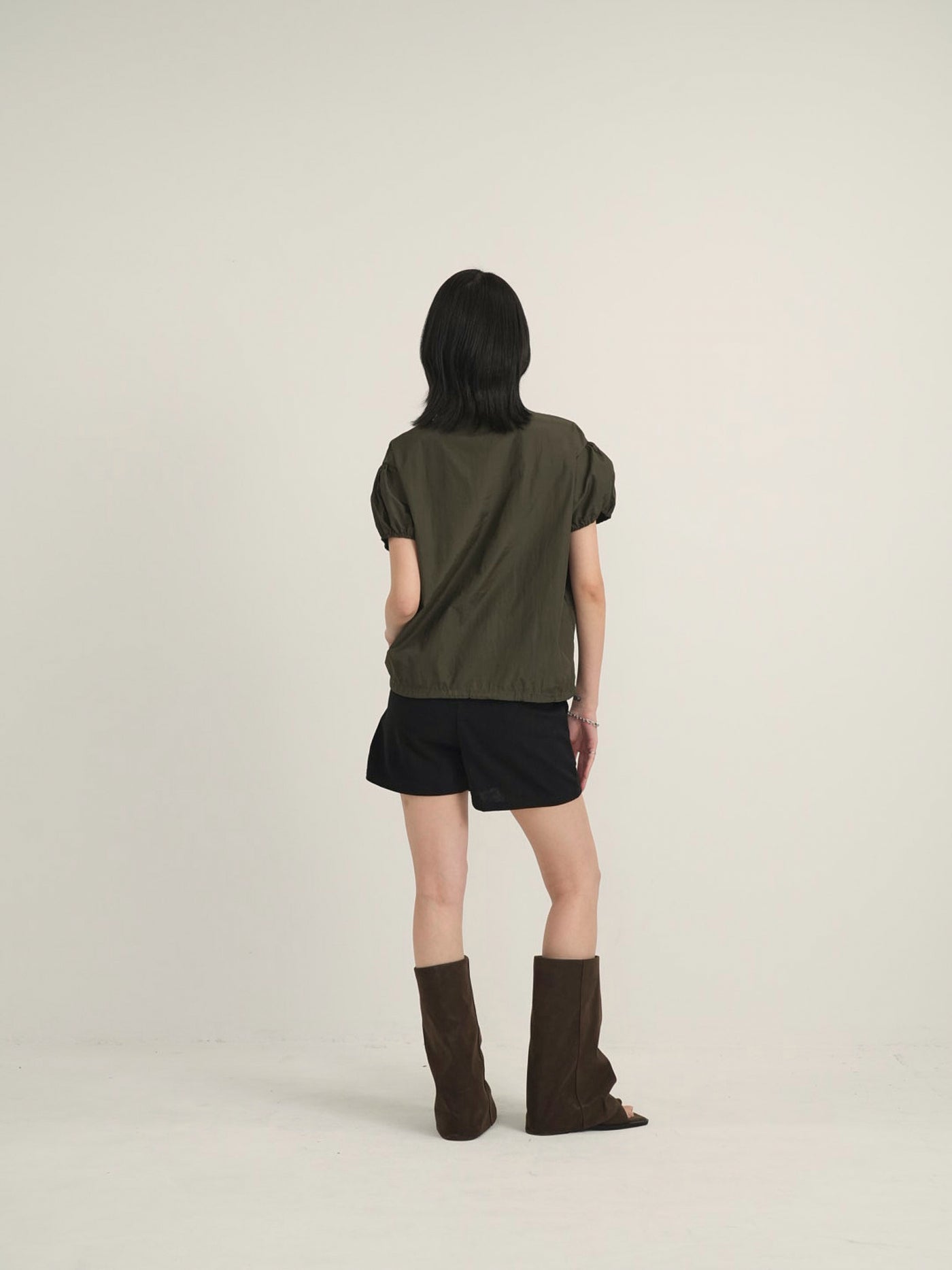 stand collar zip short jacket