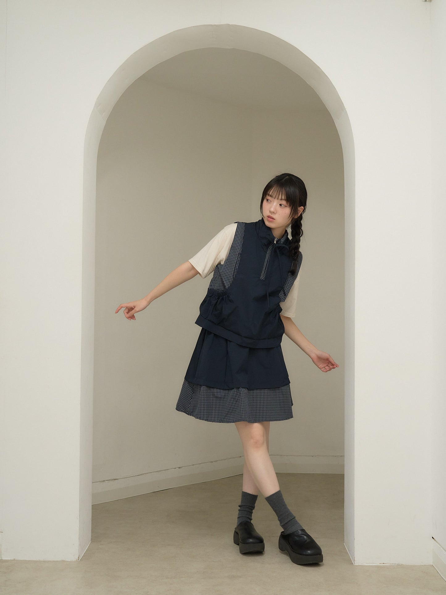 check vest & skirt set