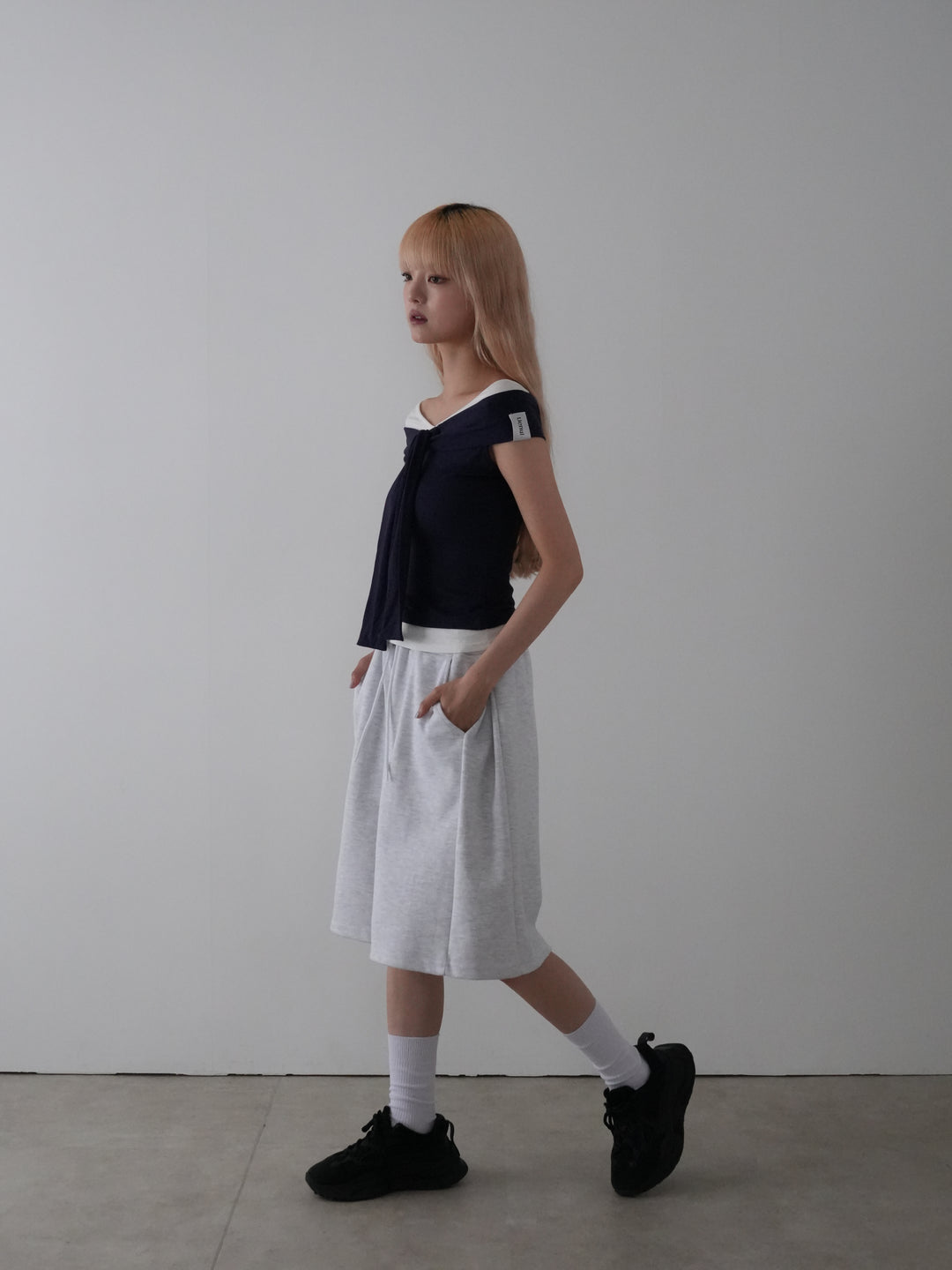 off shoulder twist ribbon top