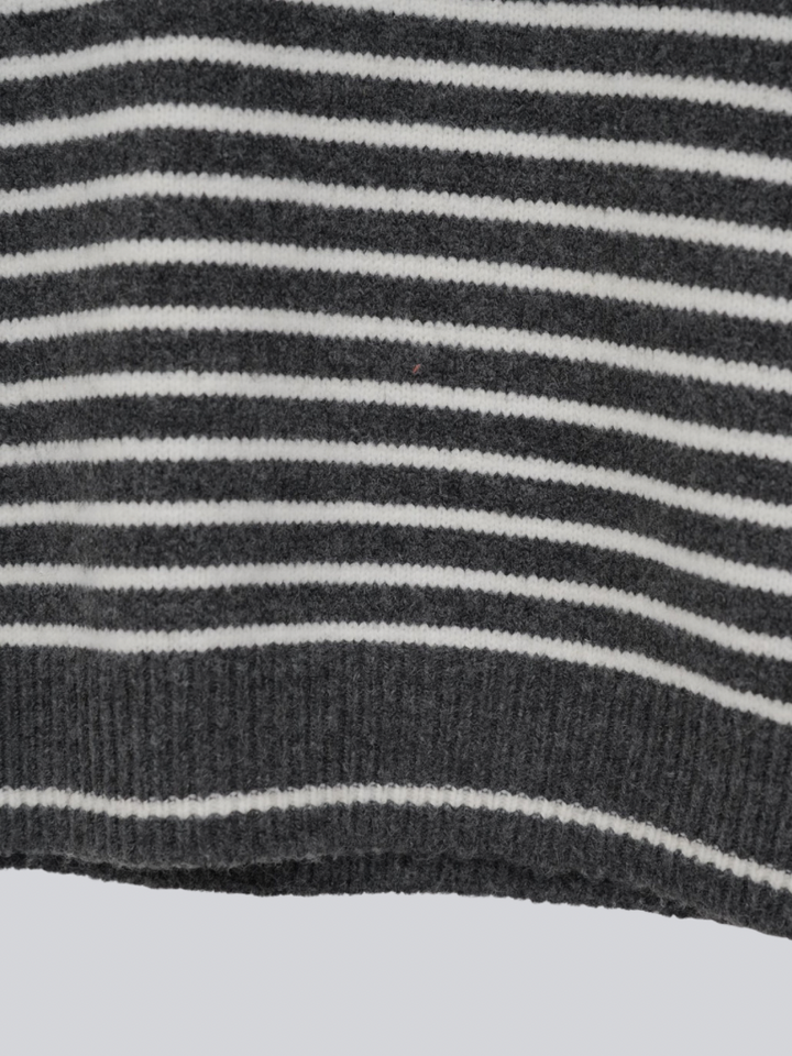 border knit top scarf set