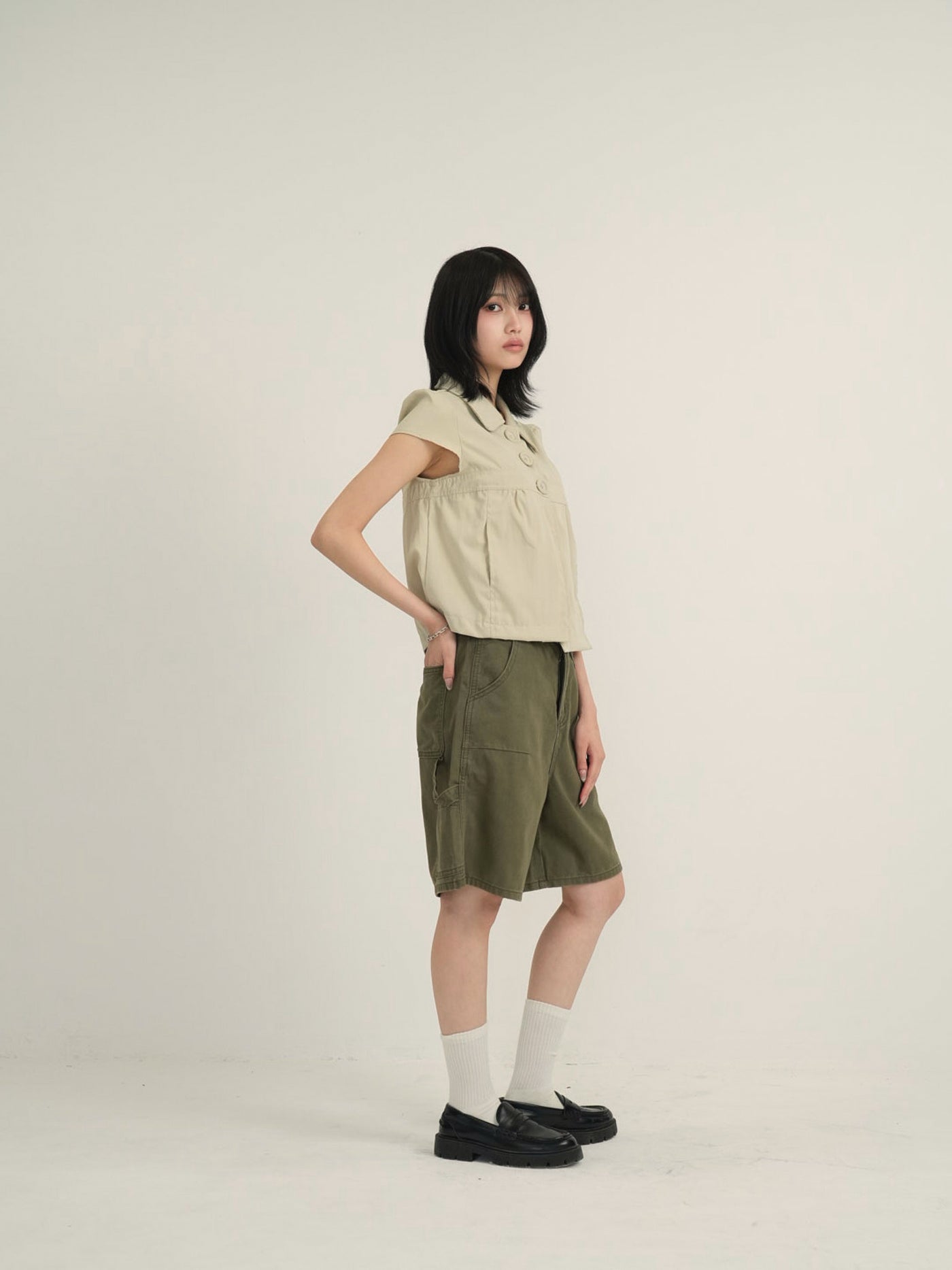 waist check cargo half pants
