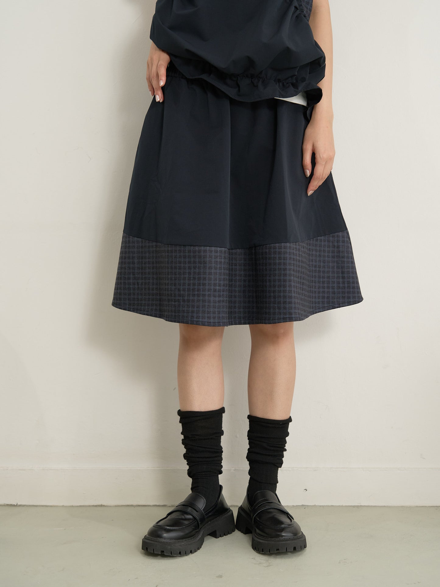 check vest & skirt set