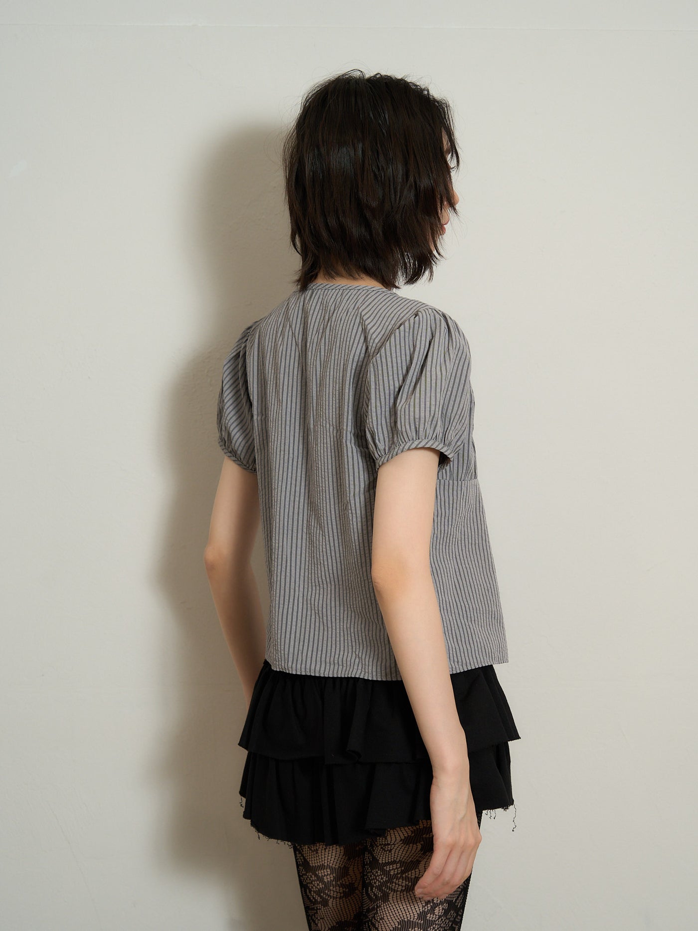 stripe ribbon blouse