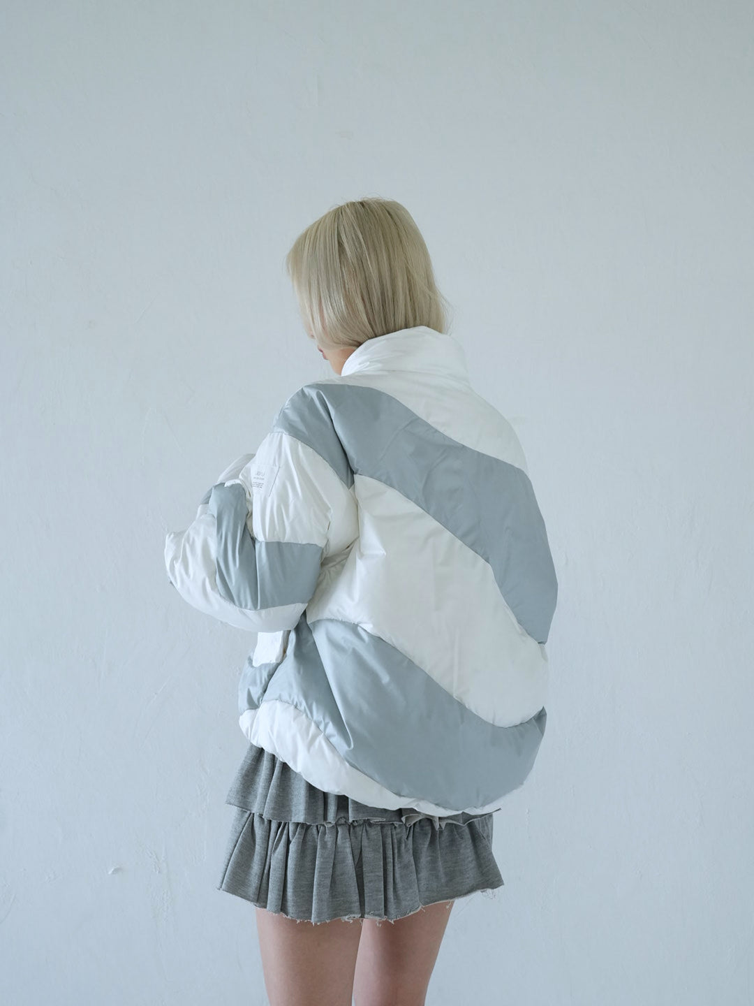 【 11月上旬発送予定 】wave bicolor down jacket