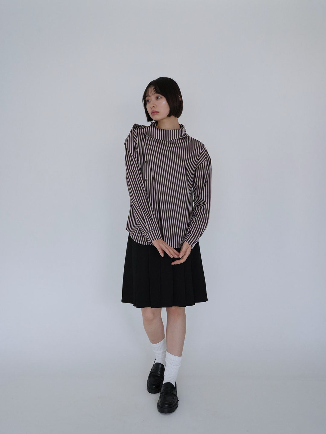 【8月26日発送予定】asymmetric stripe shirt
