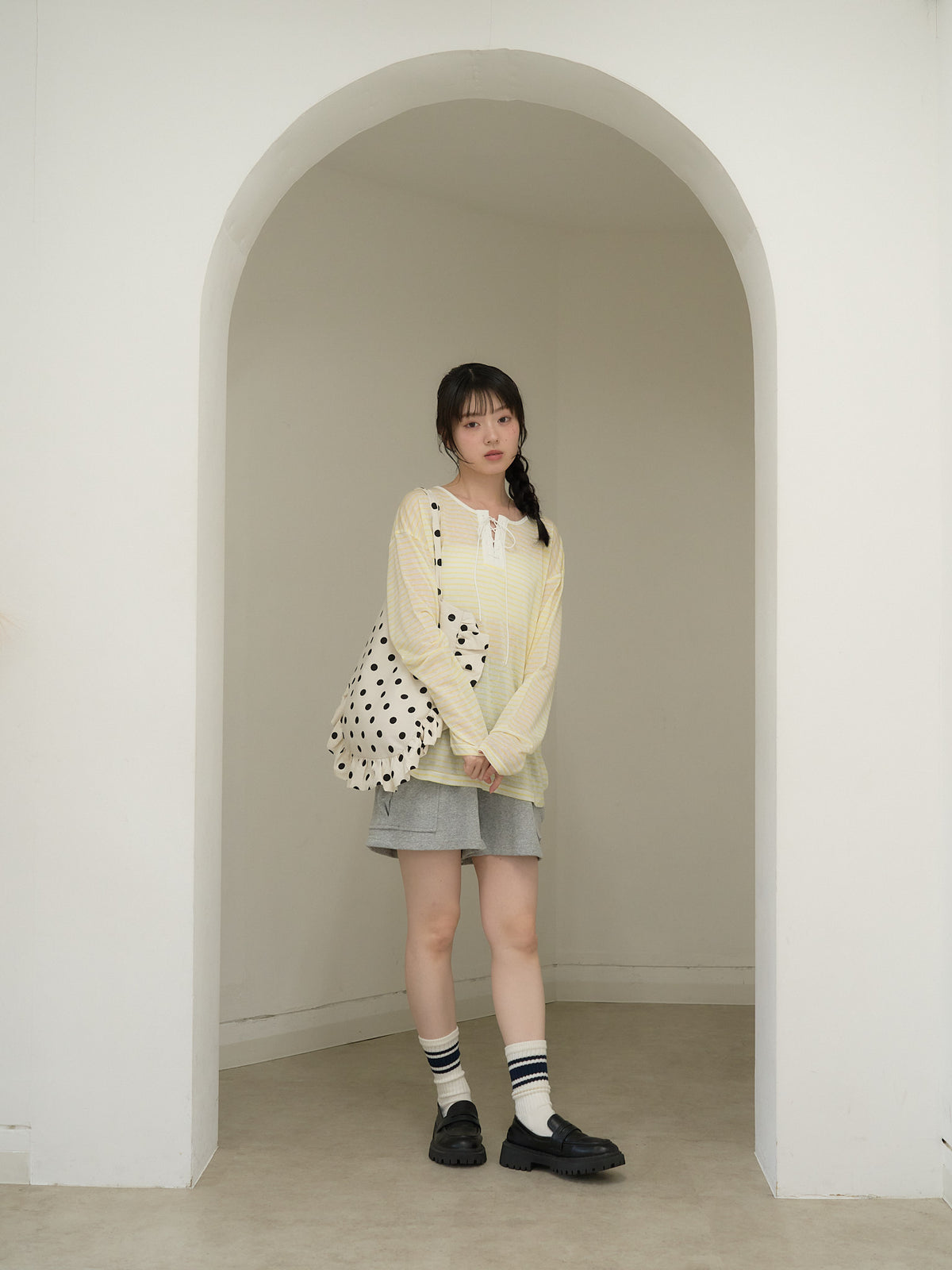 frill tote bag