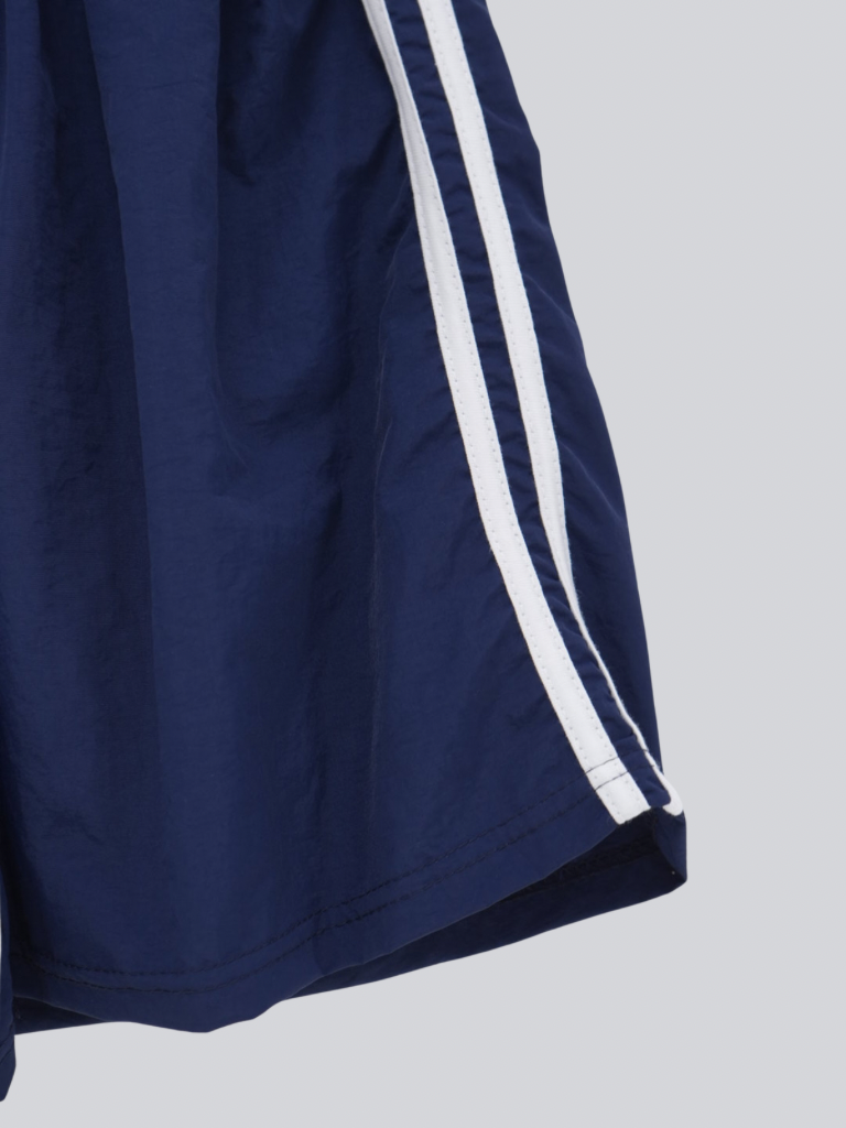 line short pants