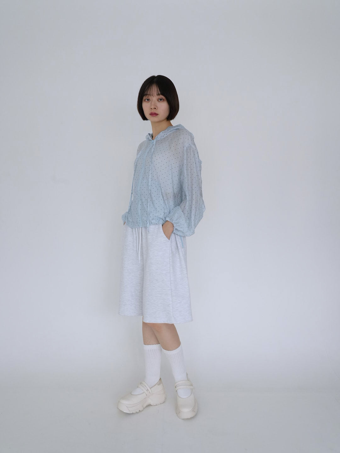 【8月26日発送予定】frill sheer hoodie