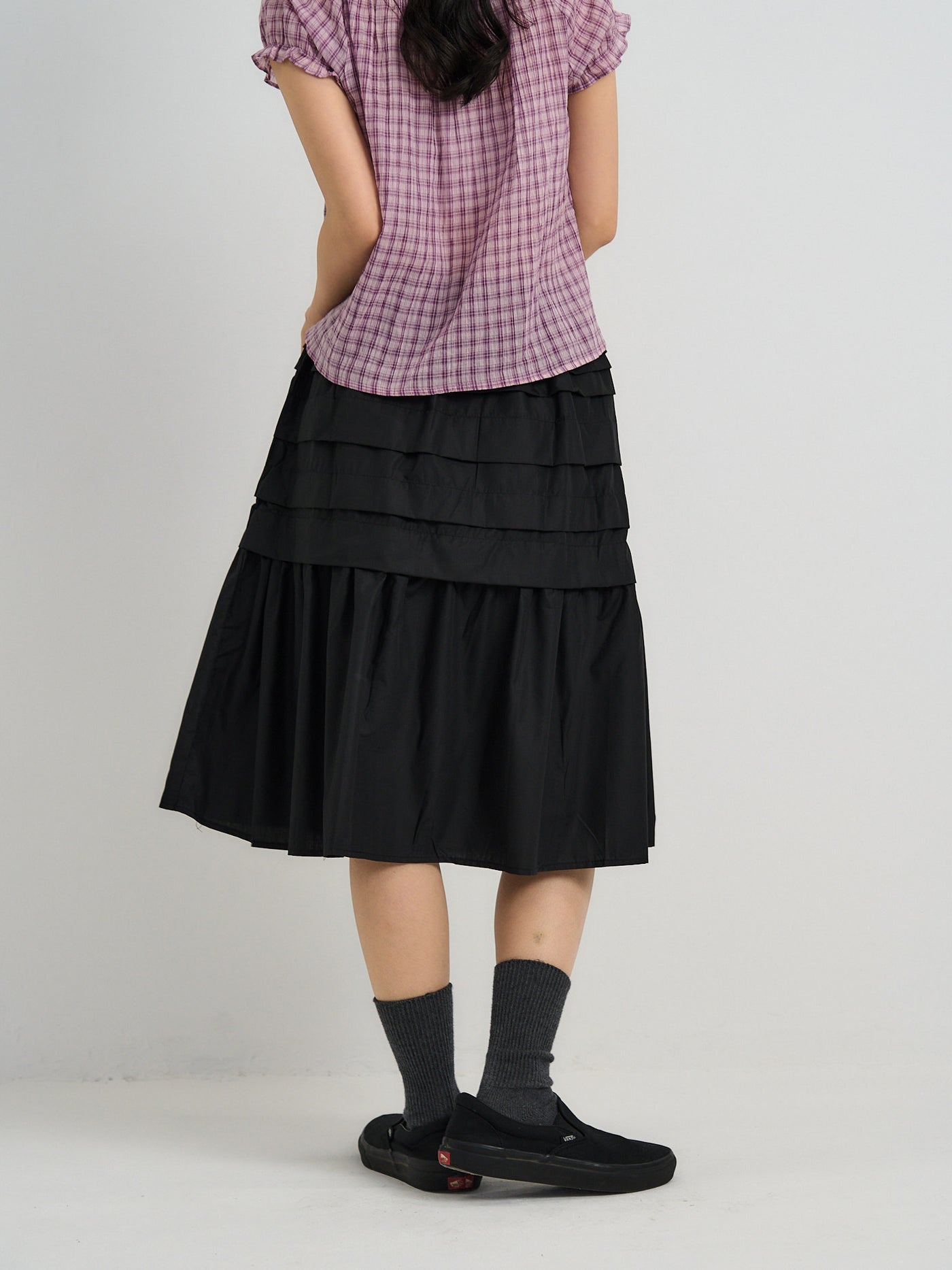 tiered pleated midi skirt