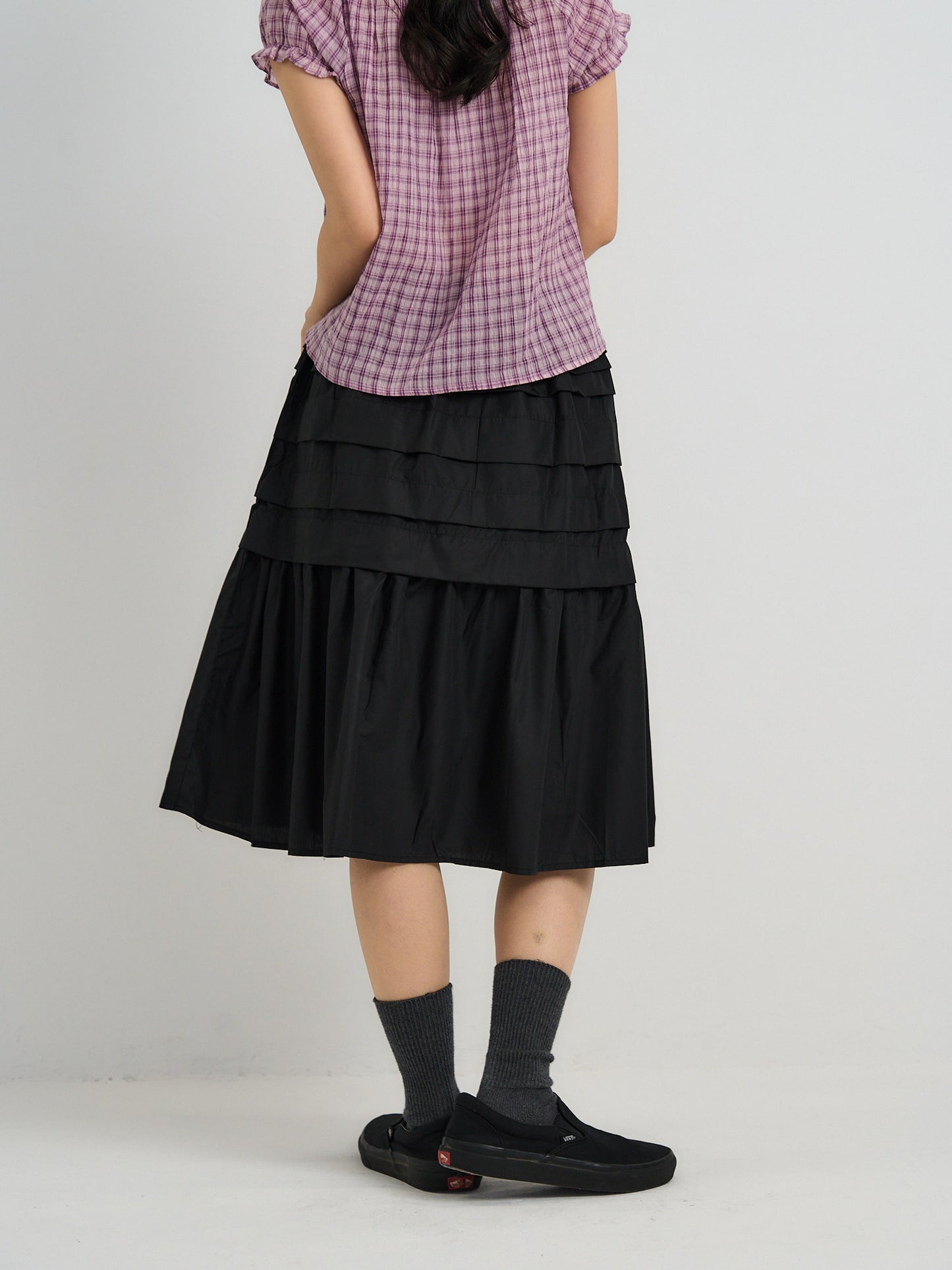 tiered pleated midi skirt