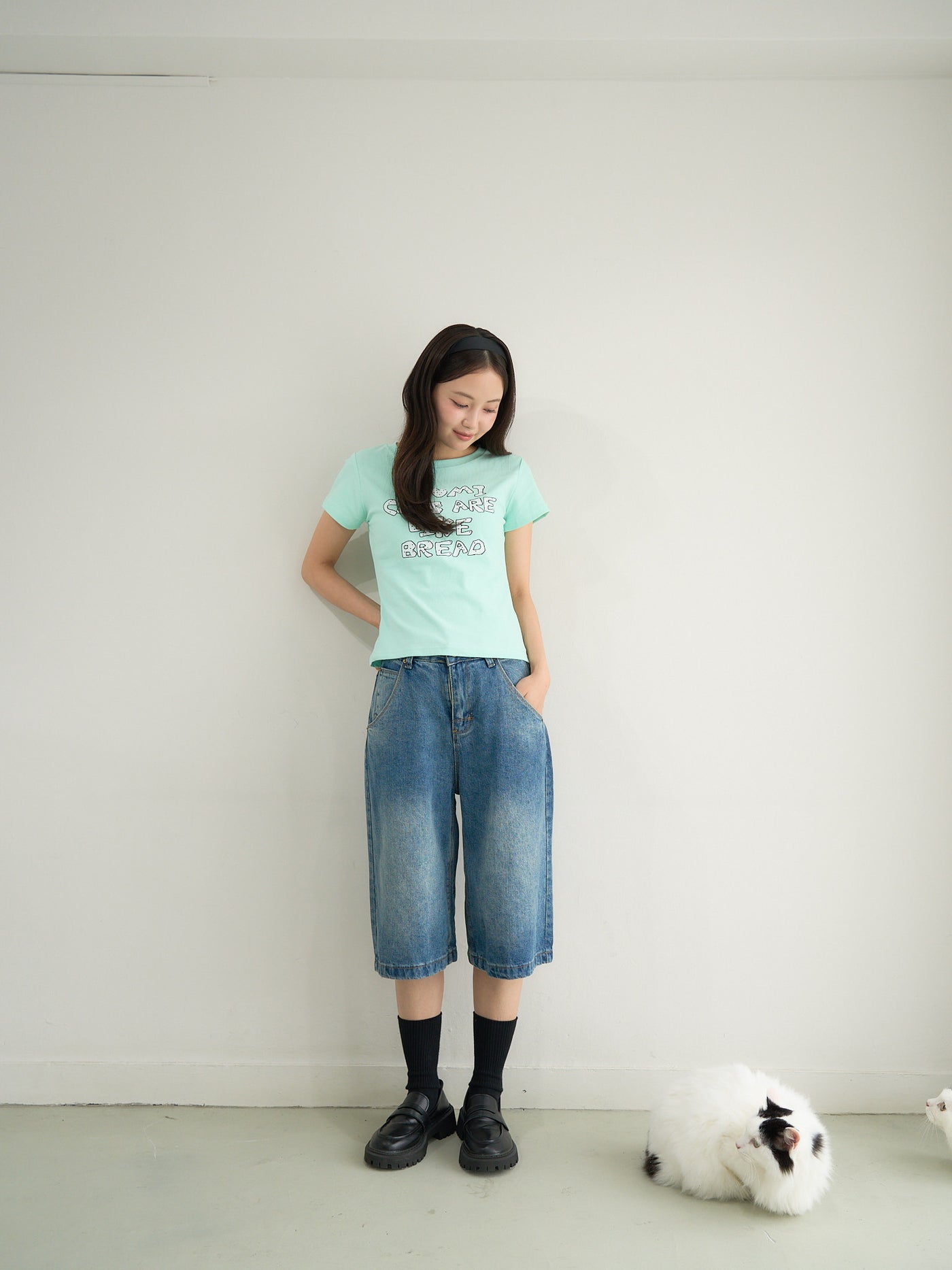 logo crop tee