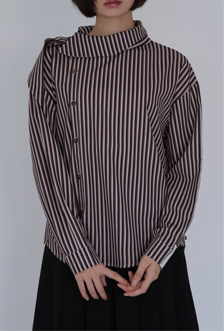 【8月26日発送予定】asymmetric stripe shirt