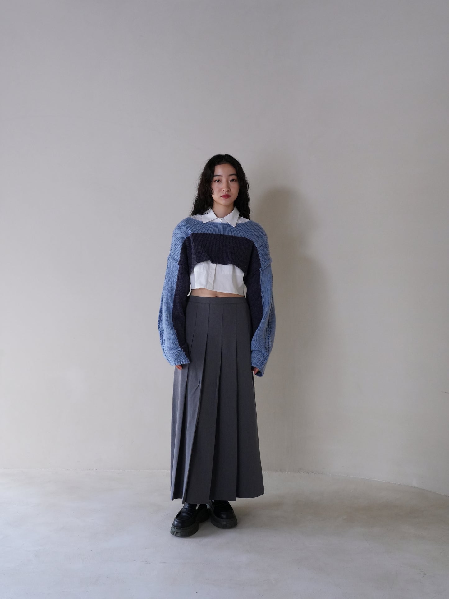 bicolor cropped kint