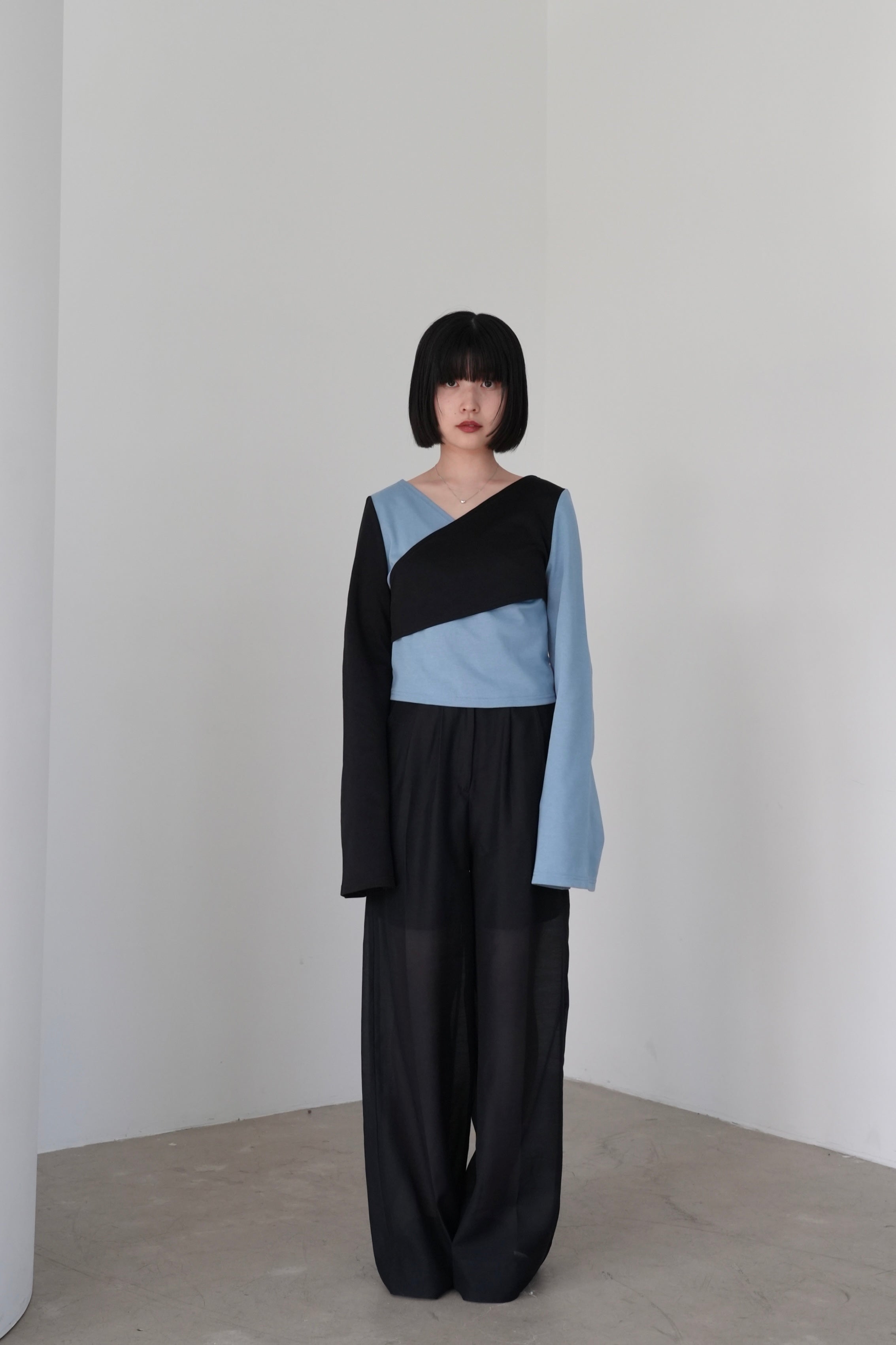bicolor layered cut sew