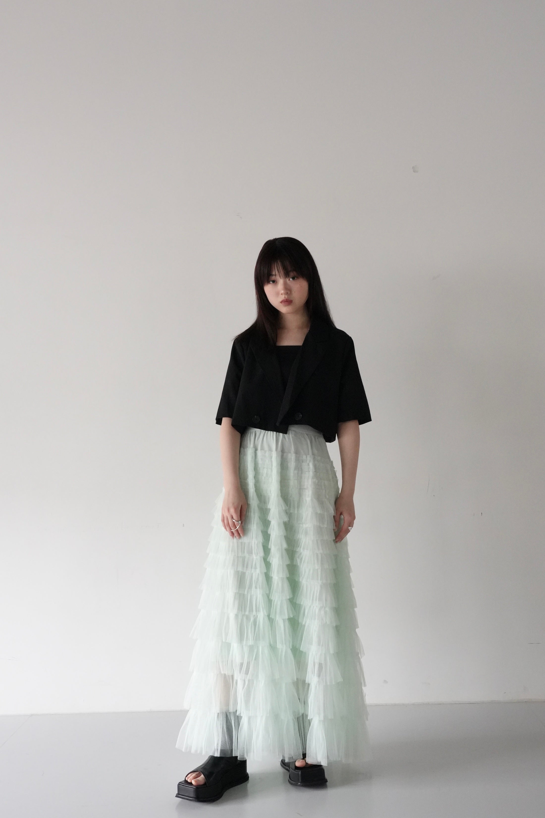 tiered frill skirt