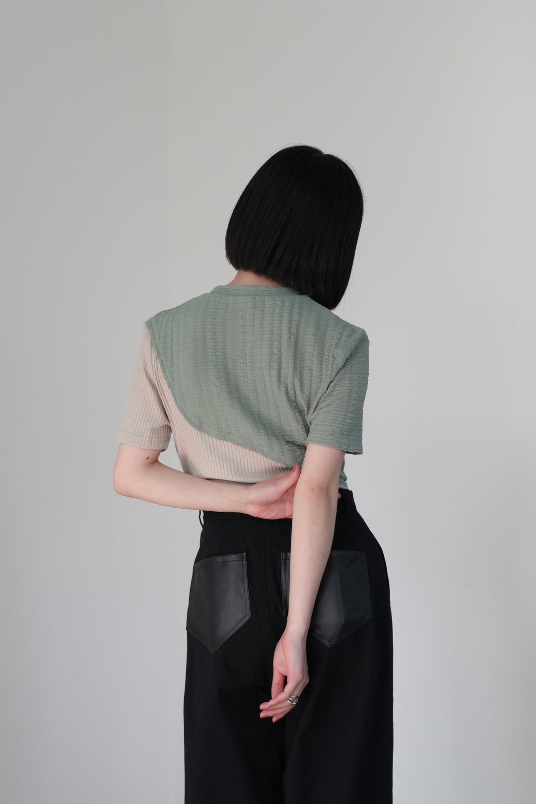 bicolor half sleeve tops