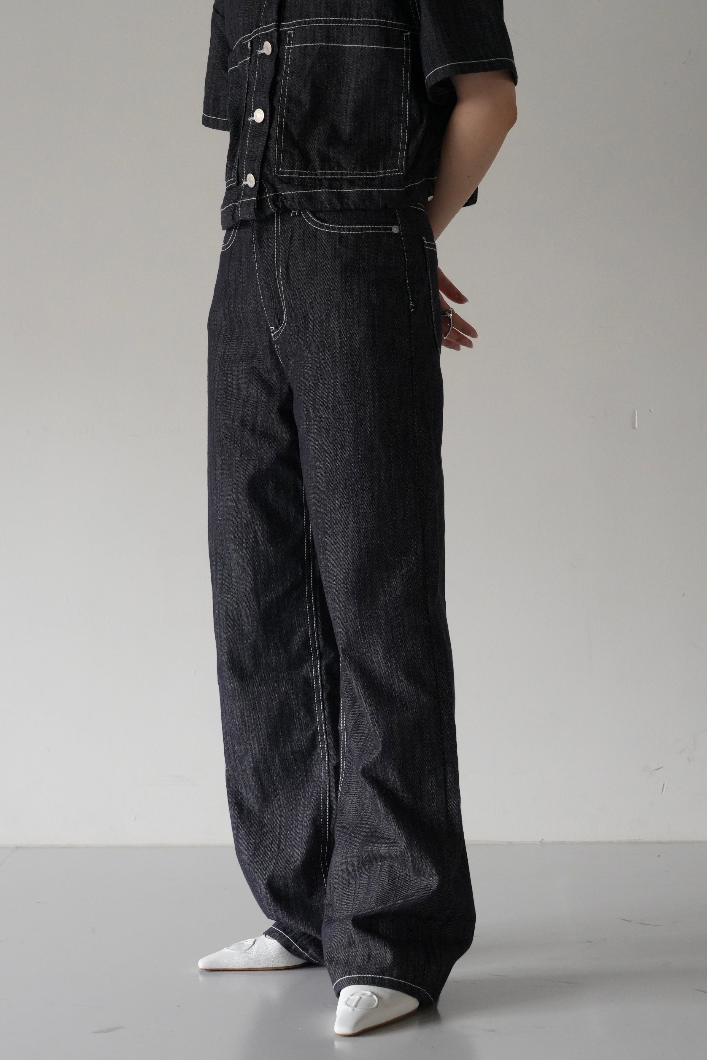 basic denim pants