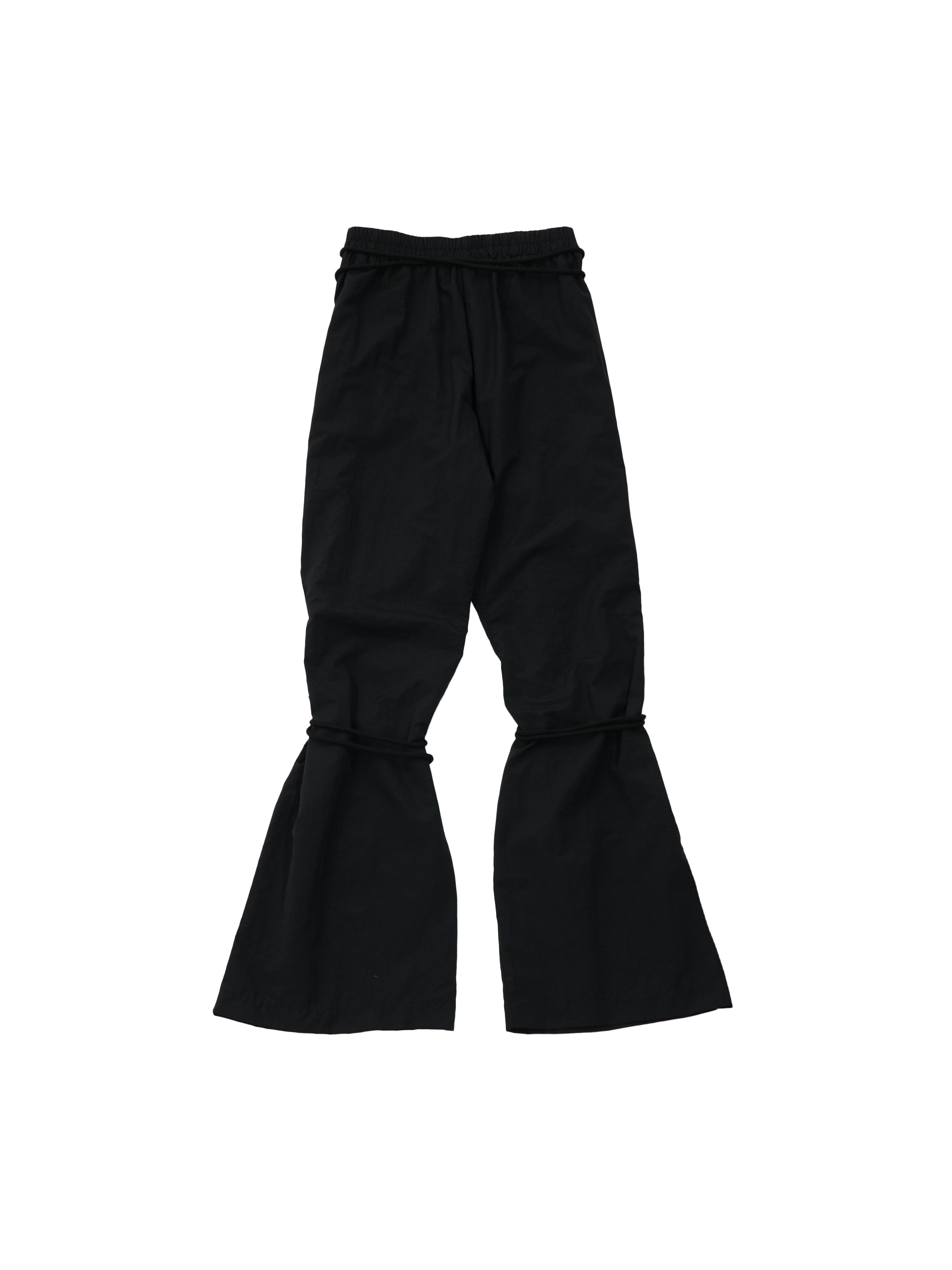 string hole pants