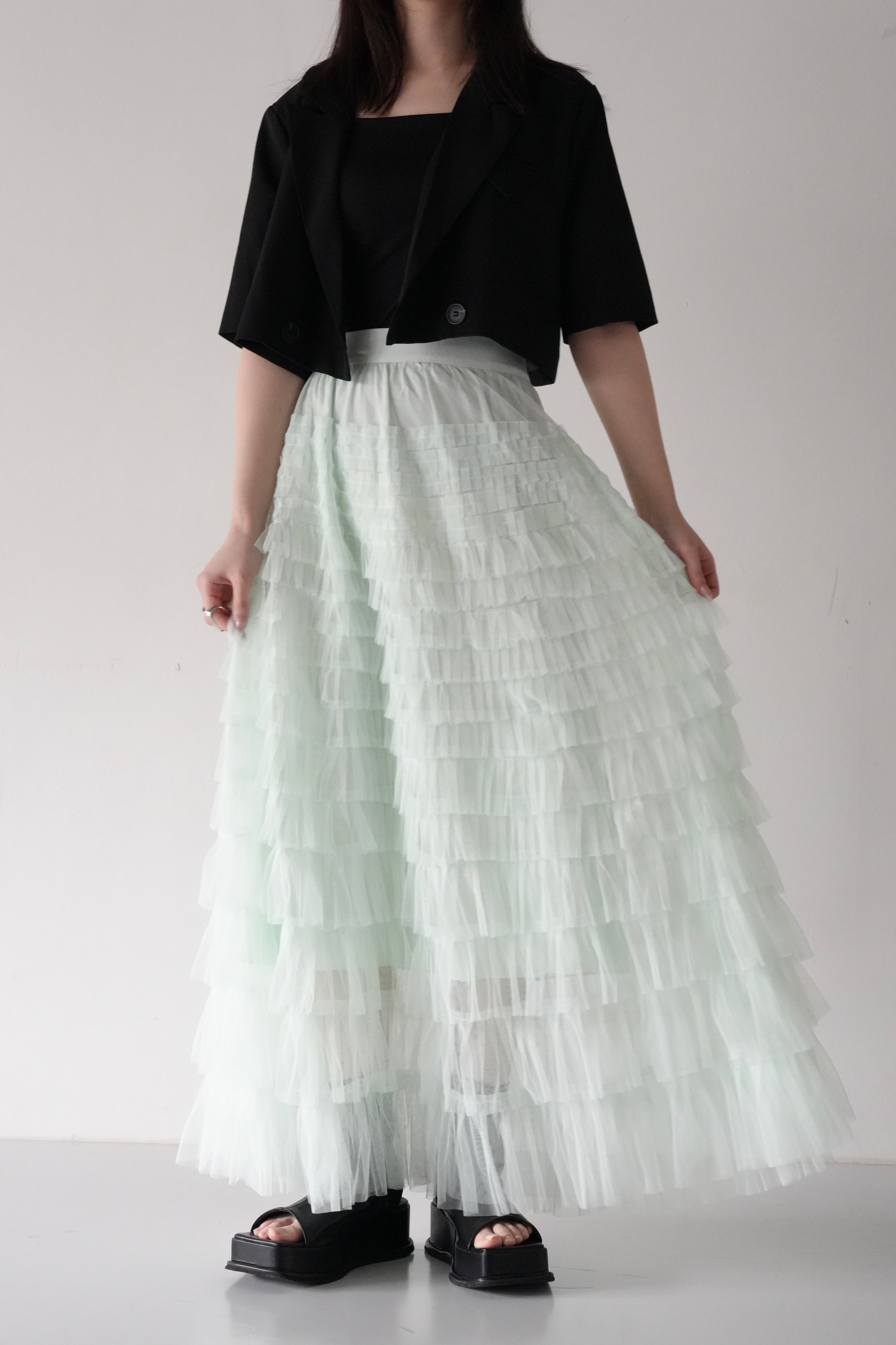 tiered frill skirt