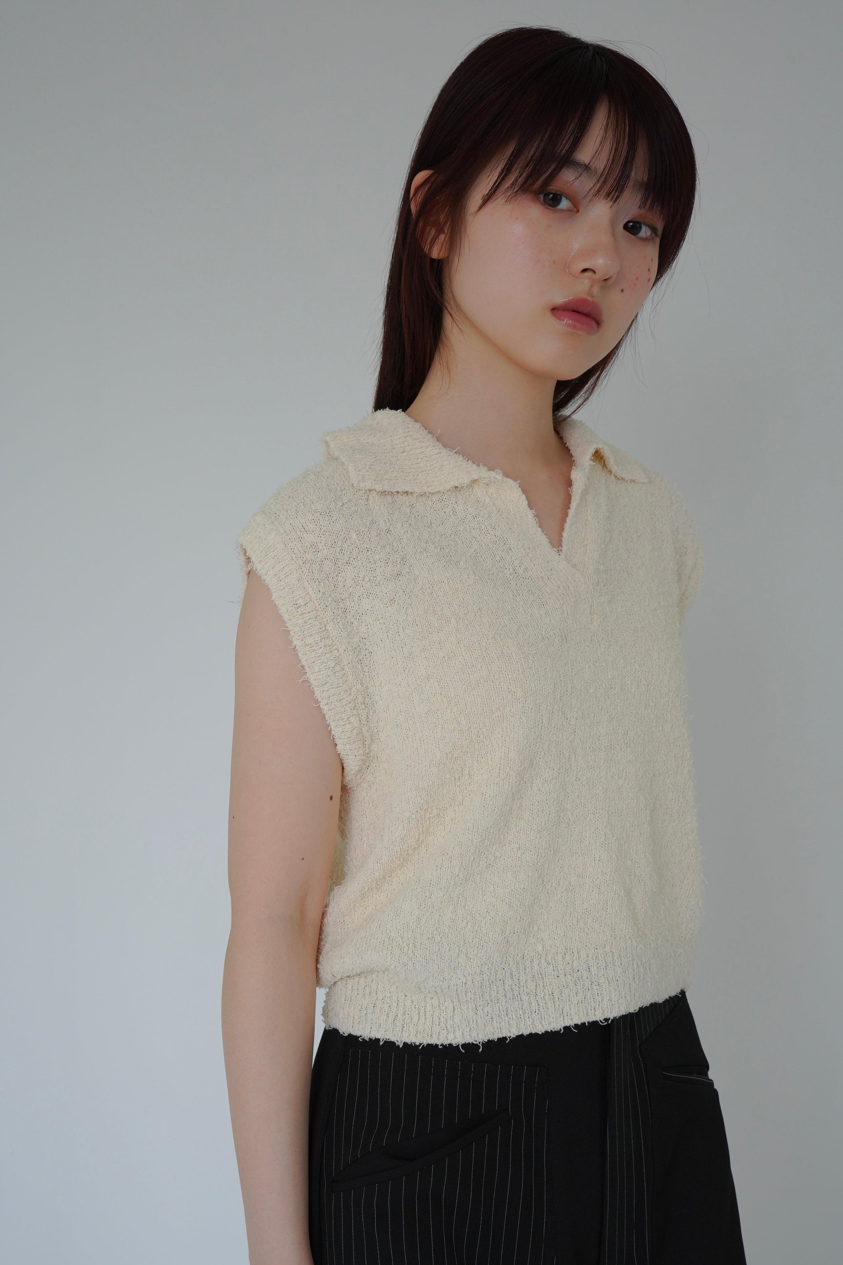 collar knit vest