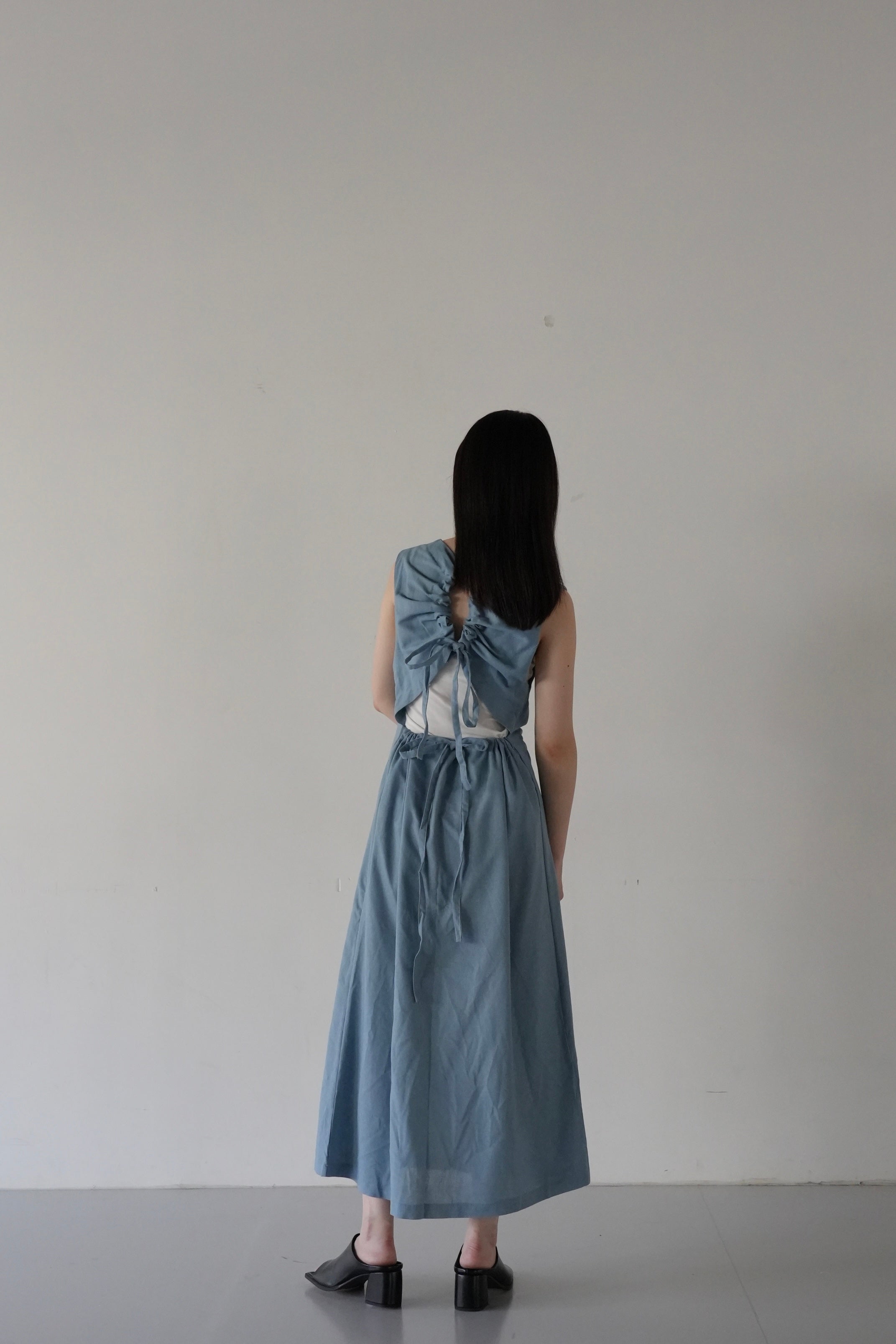 back ribbon onepiece